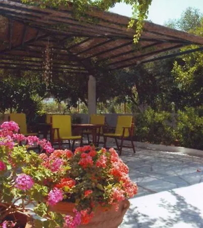 Angela's 3* Galissas