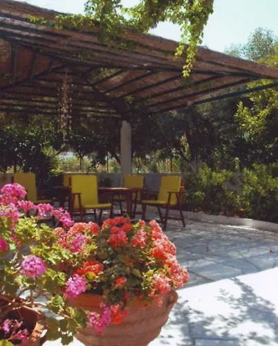 Angela's 3* Galissas